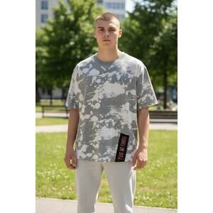 Carbon Paint Splatter Graphic T-Shirt Medium Gray Streetwear Urban Tee